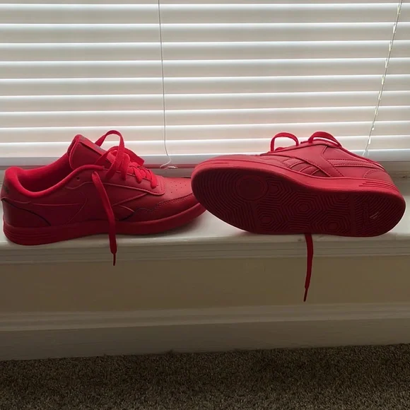 Red Reebok - Picture 2 of 3